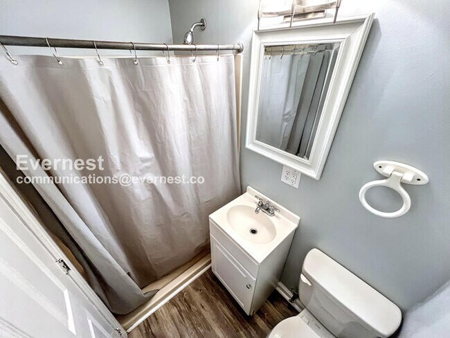 Building Photo - 210 Lower Consol Rd NW