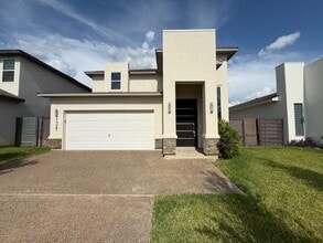 Building Photo - 1325 Chital Dr