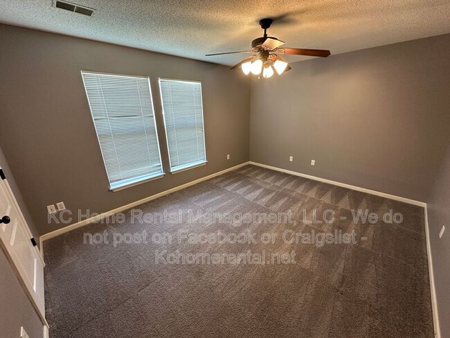 Building Photo - 12740 New Jersey Ct