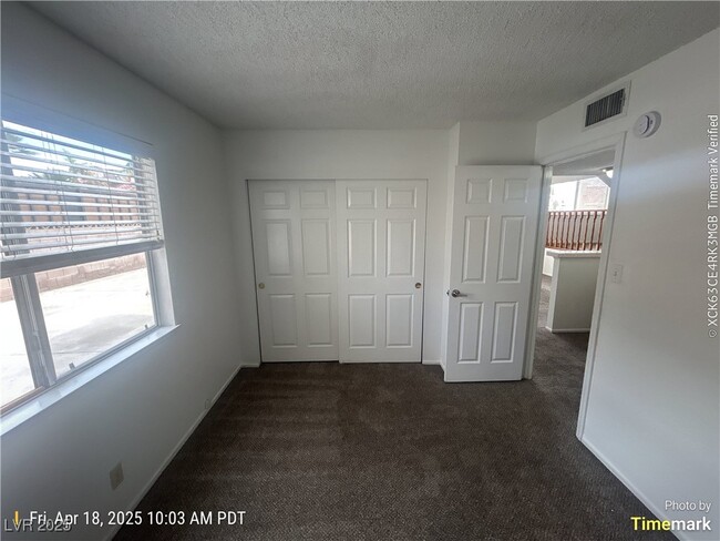 Building Photo - 1416 Kirby Dr