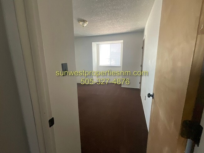 Building Photo - 2810 Parque De Oeste Dr