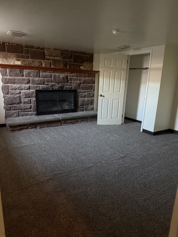 Building Photo - 1344 E College Ave