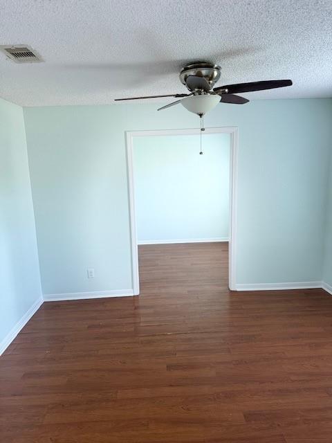 Building Photo - 4910 Alamo Dr