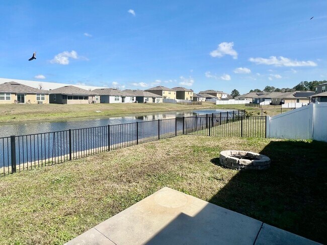 Building Photo - Beautiful 3 Bed, 2 Bath Rental Home – Mode...