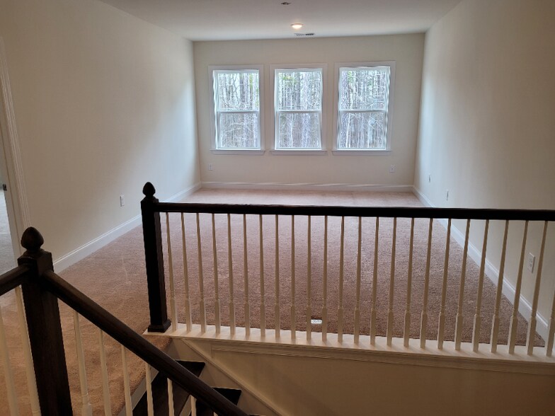 Building Photo - 904 Haybeck Ln