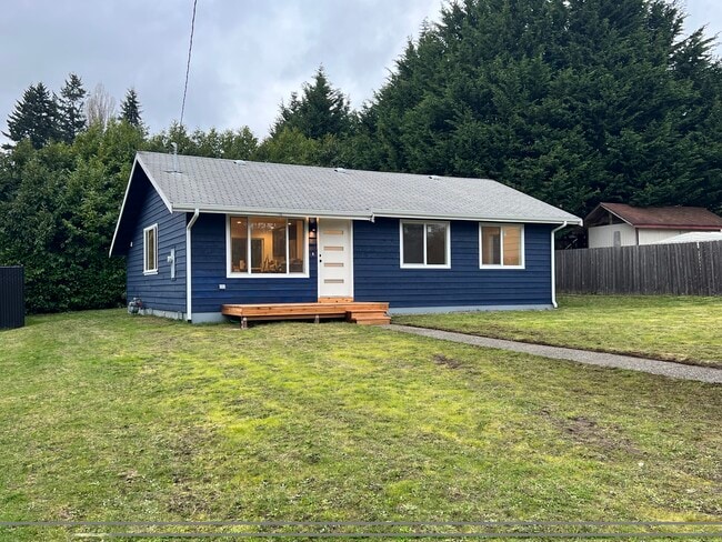 Building Photo - 2815 Callahan Dr