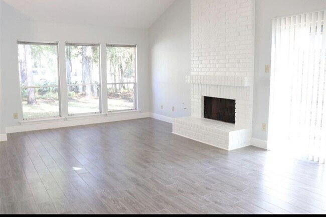 Building Photo - 43 N Cypress Pine Dr