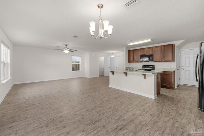 Building Photo - 5864 Magnolia Bend Blvd