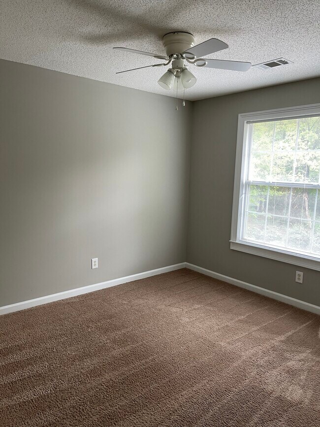 Bedroom 2 - 2635 Sleepy Hollow Rd