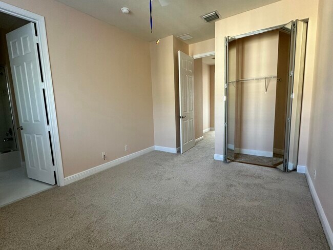 Building Photo - 155 W Indian Crossing Cir