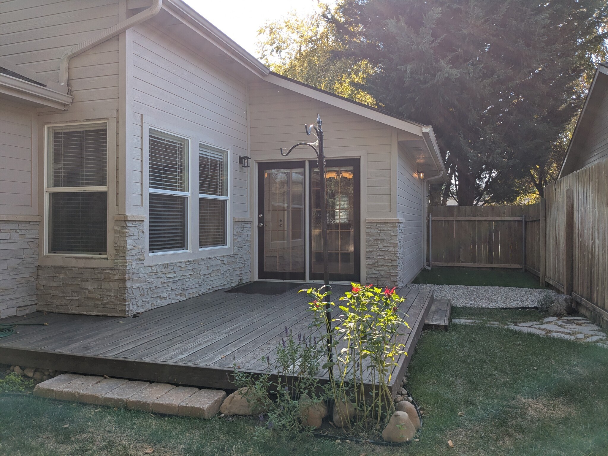 Building Photo - 17016 N Tanner Pl