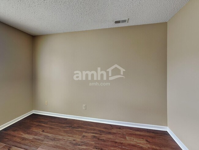 Building Photo - 12154 Brushfield Ln