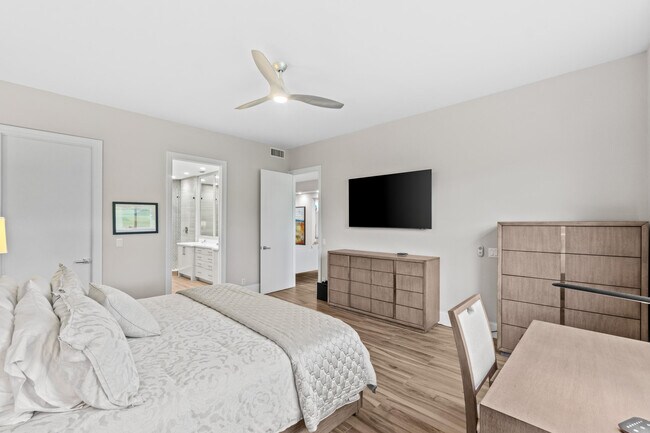Building Photo - 17629 Ashbourne Ln