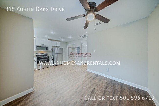 Building Photo - 315 Austin Oaks Dr