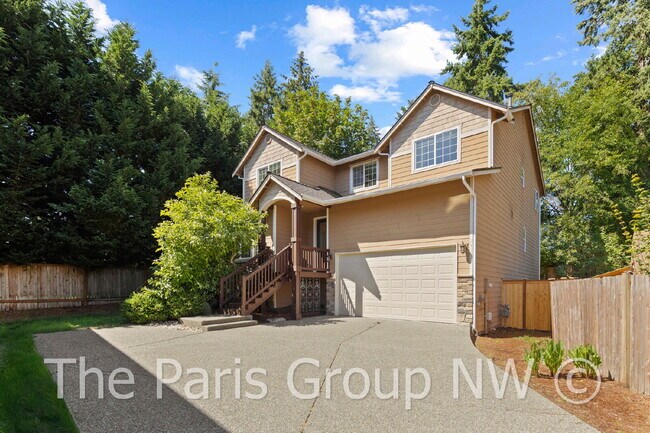 Building Photo - Beautiful Central Bothell Home. Great Floor Plan! Open Lvg Spaces, Office, Bonus Room  + XL Bedro...