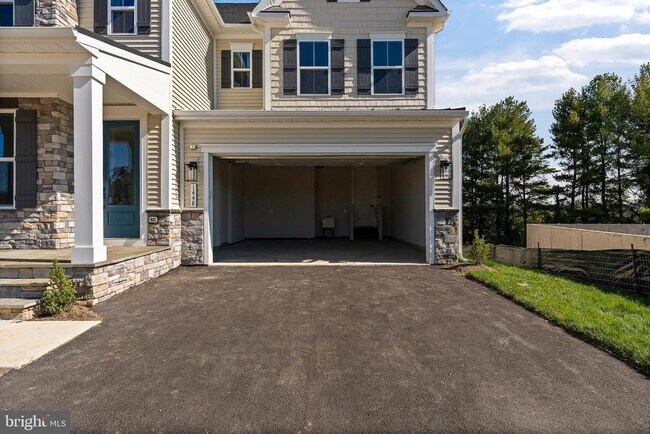 Building Photo - 1448 Lavender Clf Wy