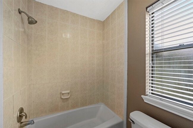 Building Photo - 14154 Whispering Palms Dr