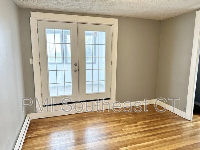 Building Photo - 50 Montauk Ave