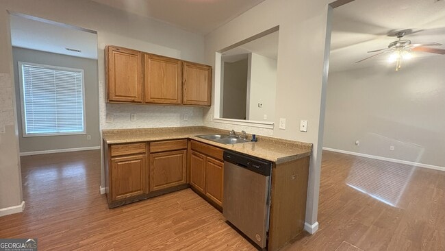 Building Photo - 1454 Persimmon Trce