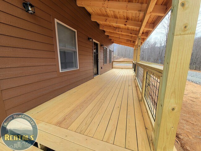 Building Photo - Beautiful 1bd Cabin In Trade, Tennessee