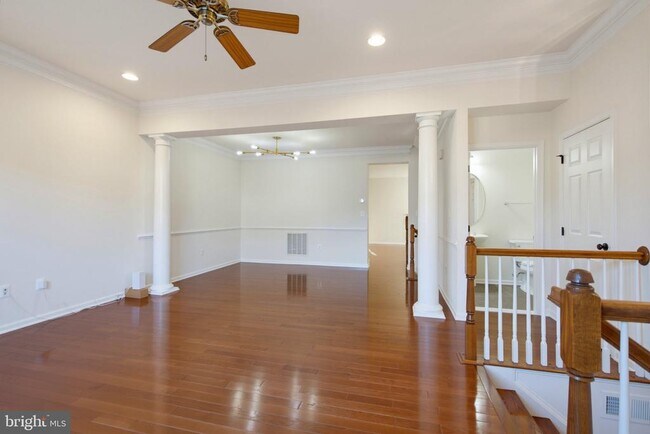 Building Photo - 43248 Mitcham Square