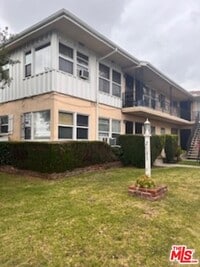 Building Photo - 2635 W Imperial Hwy
