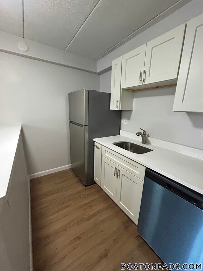 Building Photo - 30 Normandy Ave