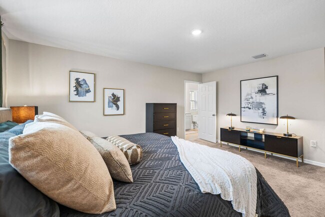 Building Photo - 7846 Peace Lily Ave
