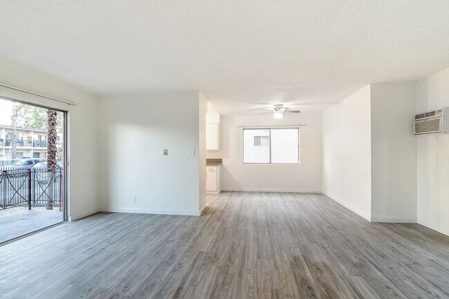 Interior Photo - ray14677