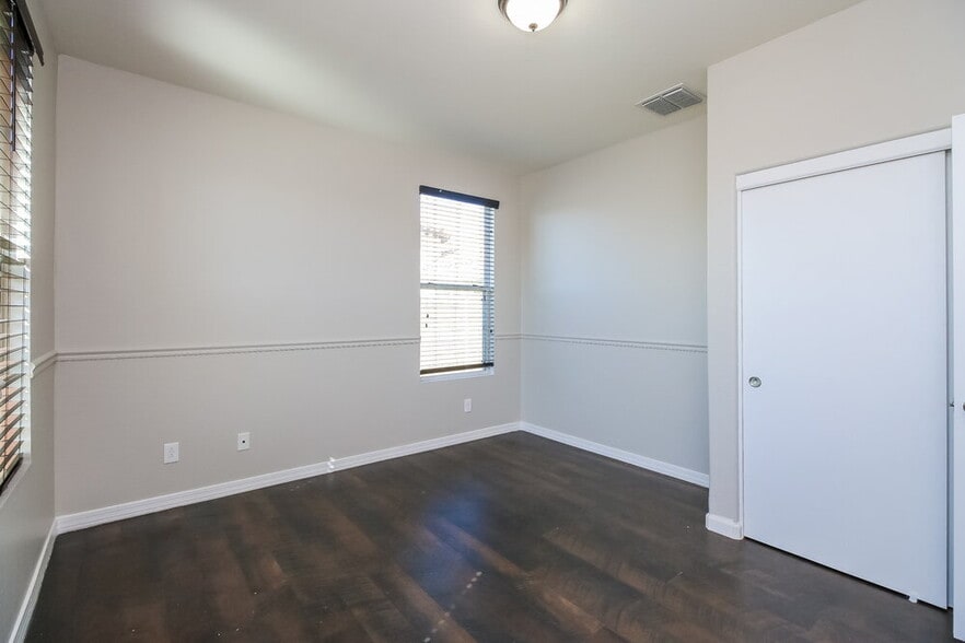 Building Photo - 22258 E Cherrywood Ct