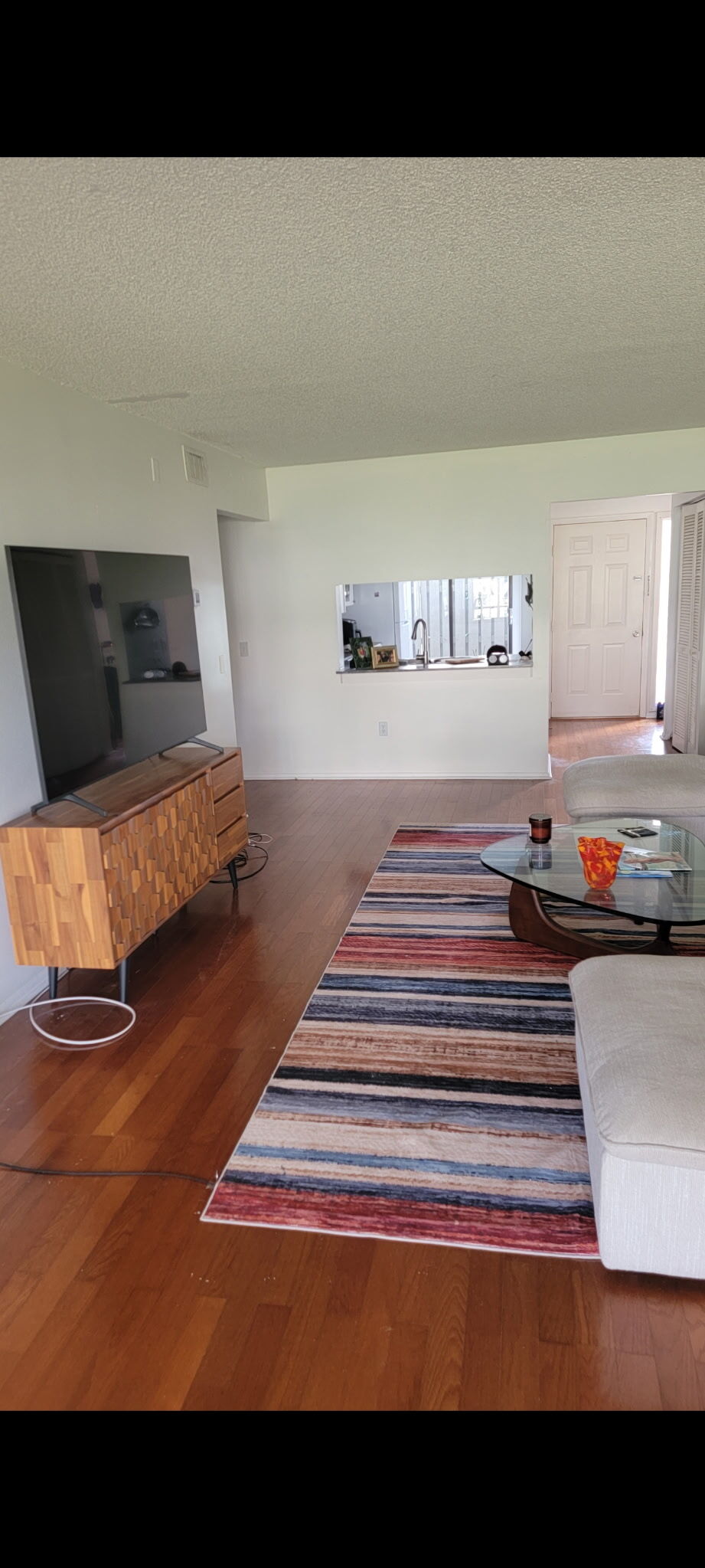 Livingroom/dining - 5647 Summer Side Ln