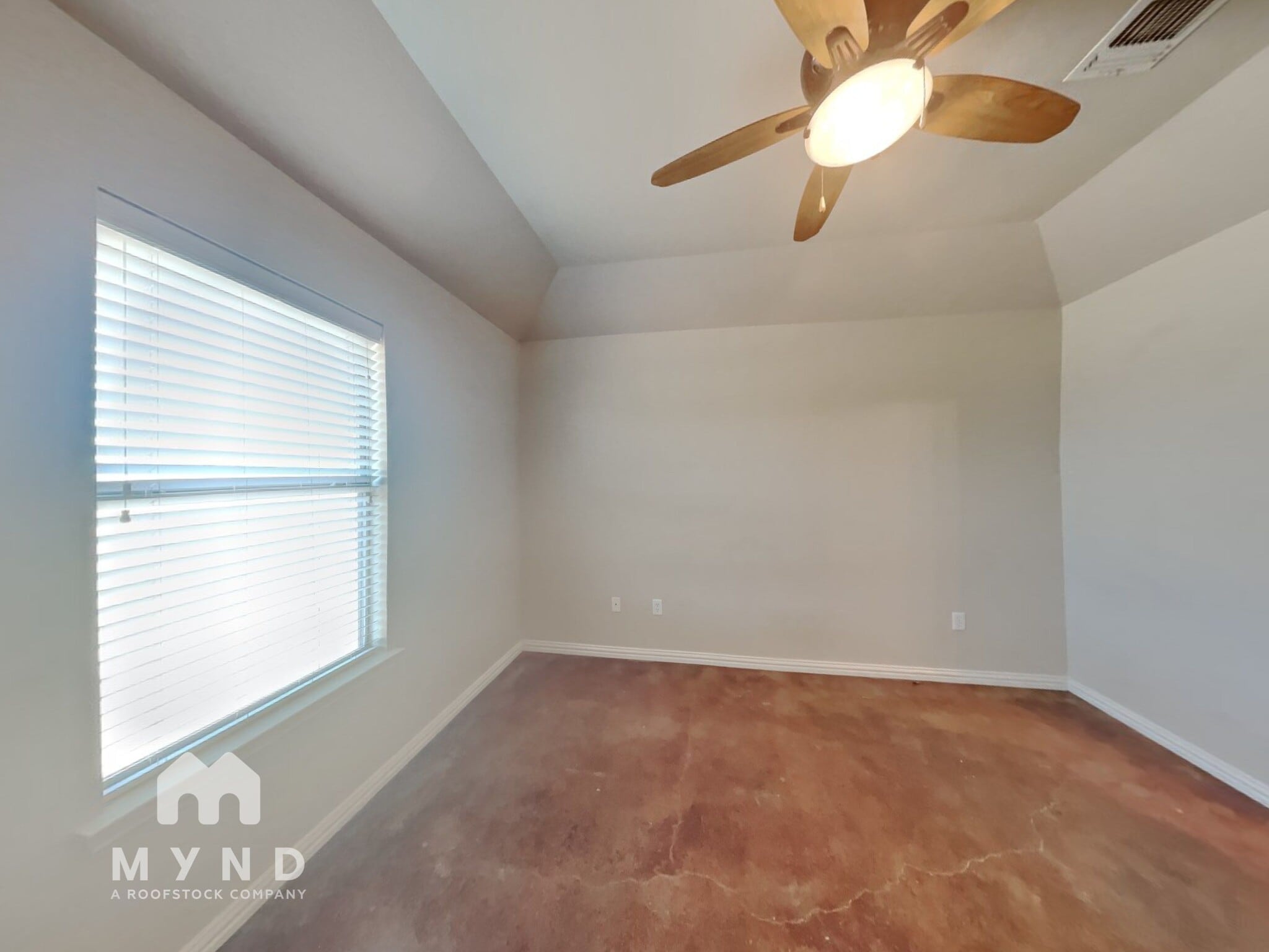 Building Photo - 125 Jolin Ln