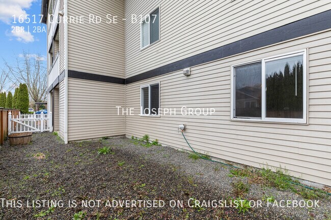 Building Photo - Beautifully Remodeled 2BD/2BA Condo in Mon...