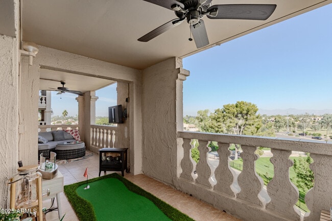 Building Photo - 7970 E Camelback Rd