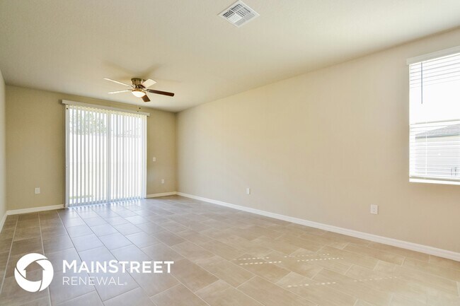 Building Photo - 1074 Oak Vly Dr