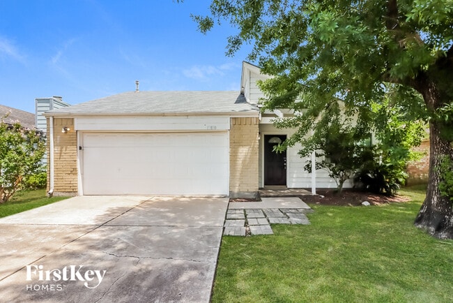 Primary Photo - 13830 Walnut Hollow Ln