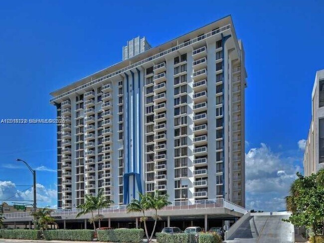 Building Photo - 1500 S Ocean Dr