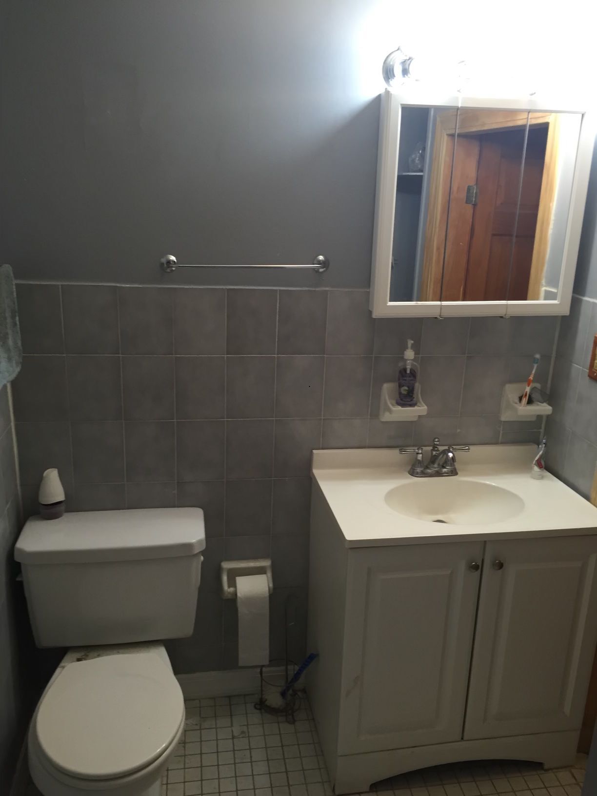 Building Photo - 738 Parker St