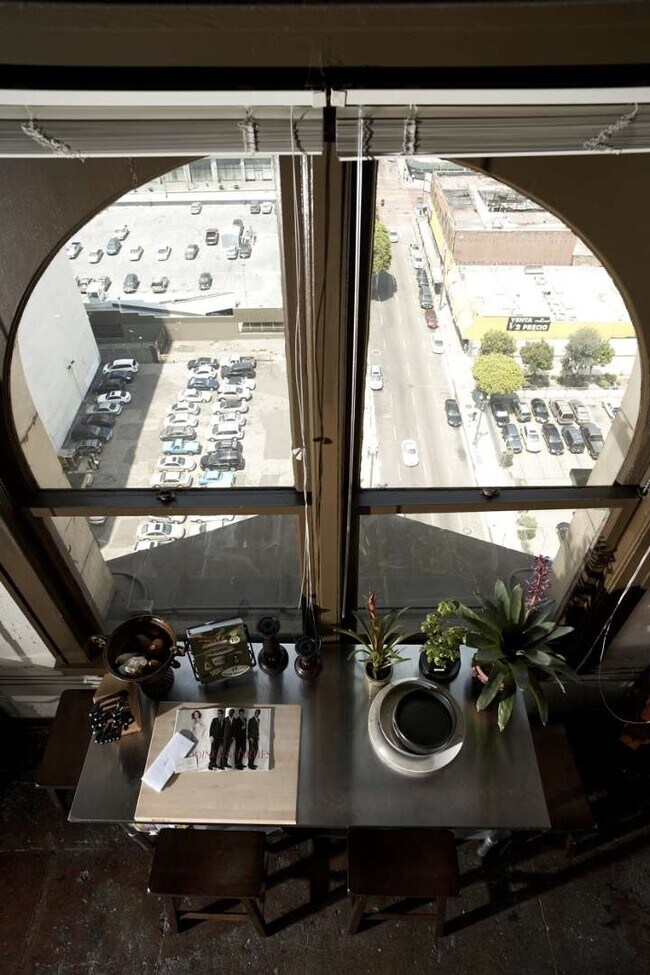 Building Photo - The Continental Building