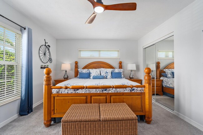 Building Photo - 2186 SE Wild Meadow Cir