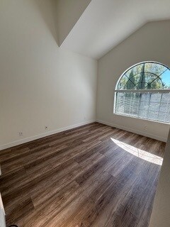 Building Photo - 146 Golden Gate Cir