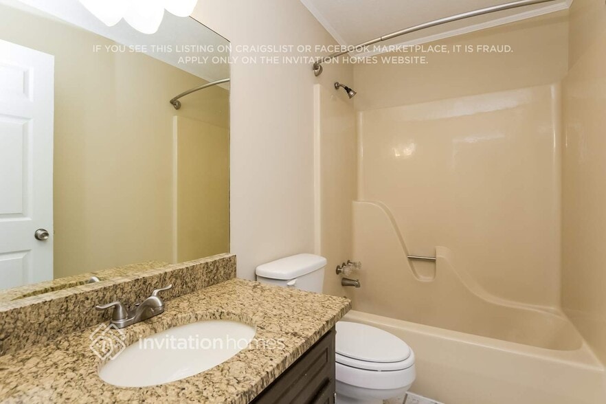 Building Photo - 325 Hill Crest Cir