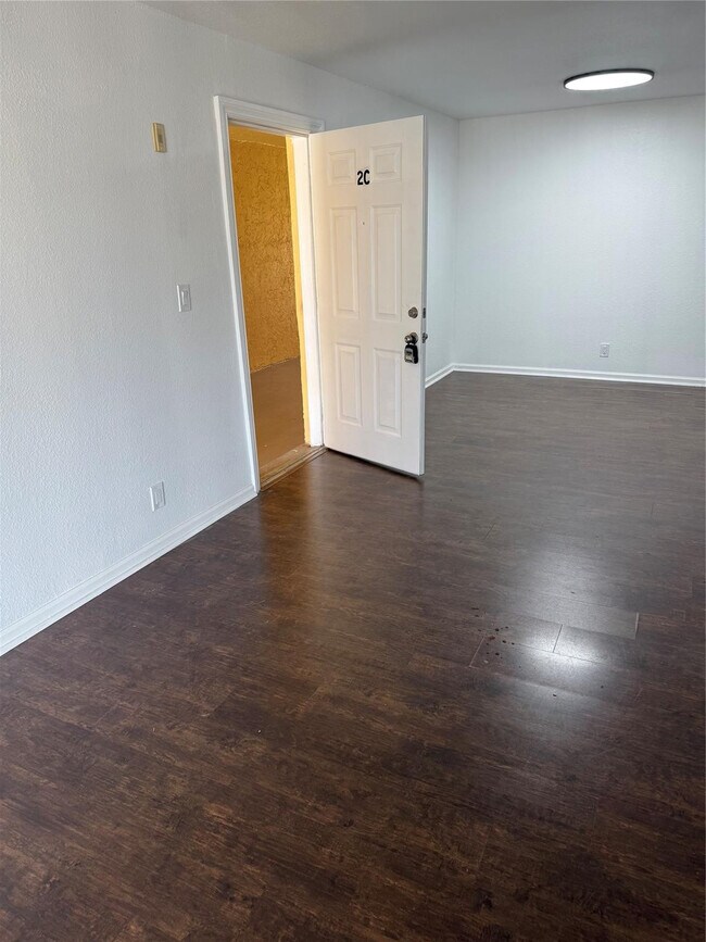 Building Photo - 2862 NW 55th Ave