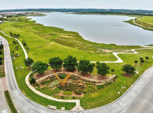 Building Photo - 3927 Cascade Sky Dr