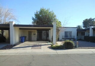 Building Photo - 1711 E Gaylon Dr