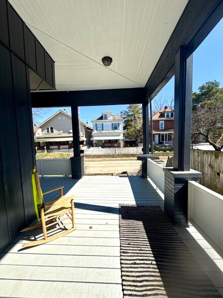 Building Photo - 67 N Harris Ave