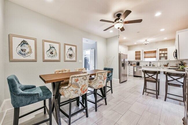 Building Photo - 1121 Market St