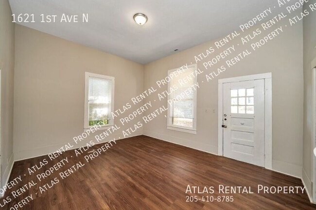 Building Photo - 1621 1st Ave N