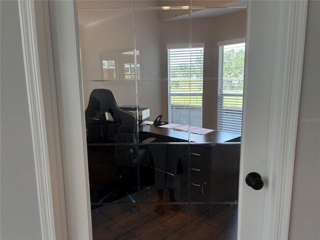 Building Photo - 1950 Bern Creek Loop