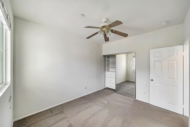 Building Photo - 24063 Avocado Ln